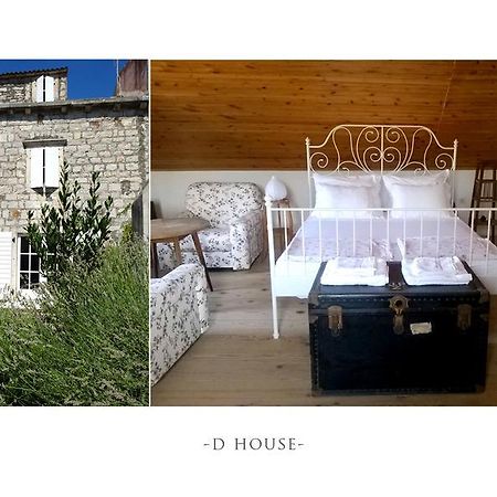 D House Authentic Zlarin House, Relaxing Courtyard And Terrace Βίλα Εξωτερικό φωτογραφία